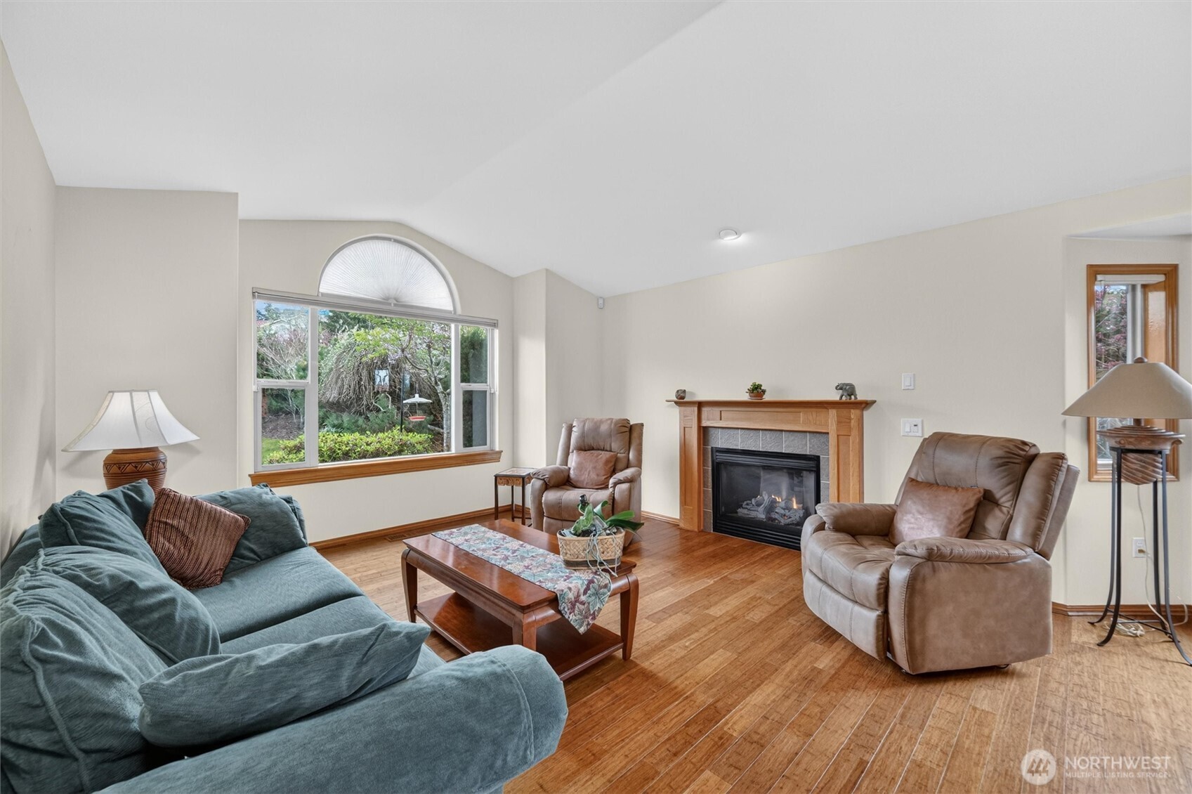 3707 N Heather Place