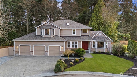 Photo of 904 187th Place SW, Lynnwood, WA 98036 (MLS # 2542438)