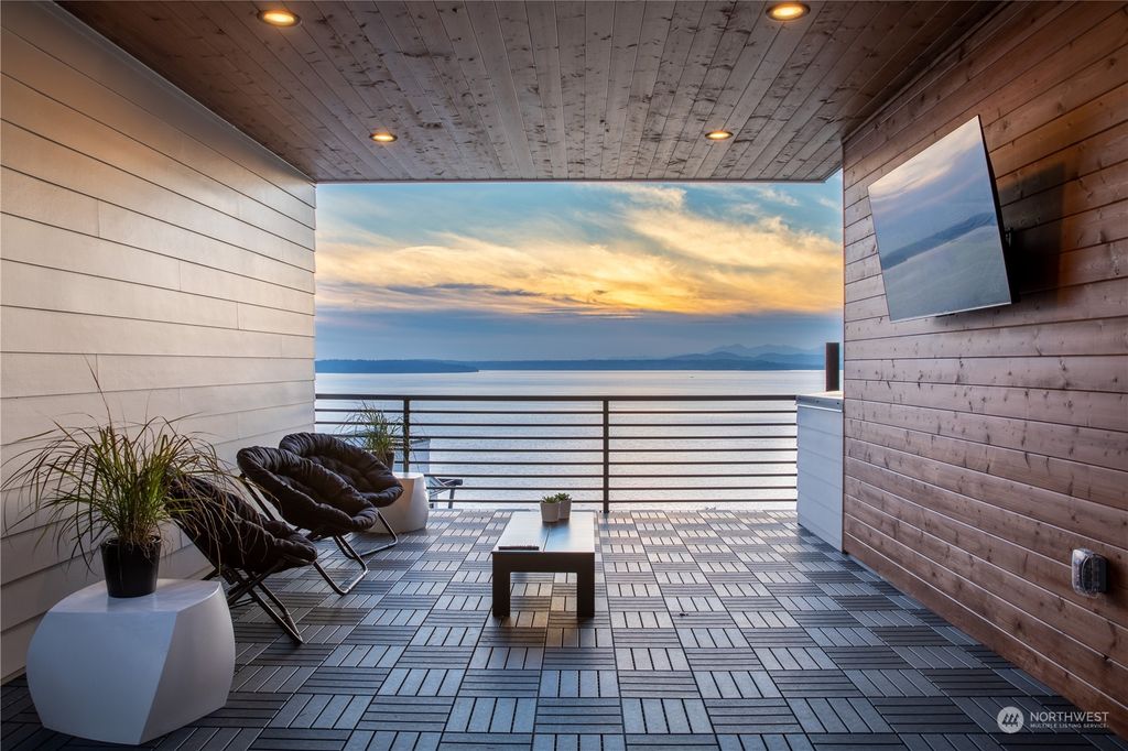 Photo of 3834 58th Avenue SW, Seattle, WA 98116 (MLS # 2171390)