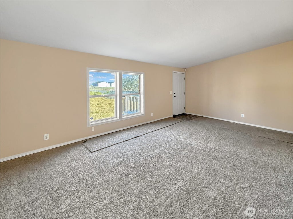 Photo of 501 Chenois Avenue NE, Ocean Shores, WA 98569 (MLS # 2581603)