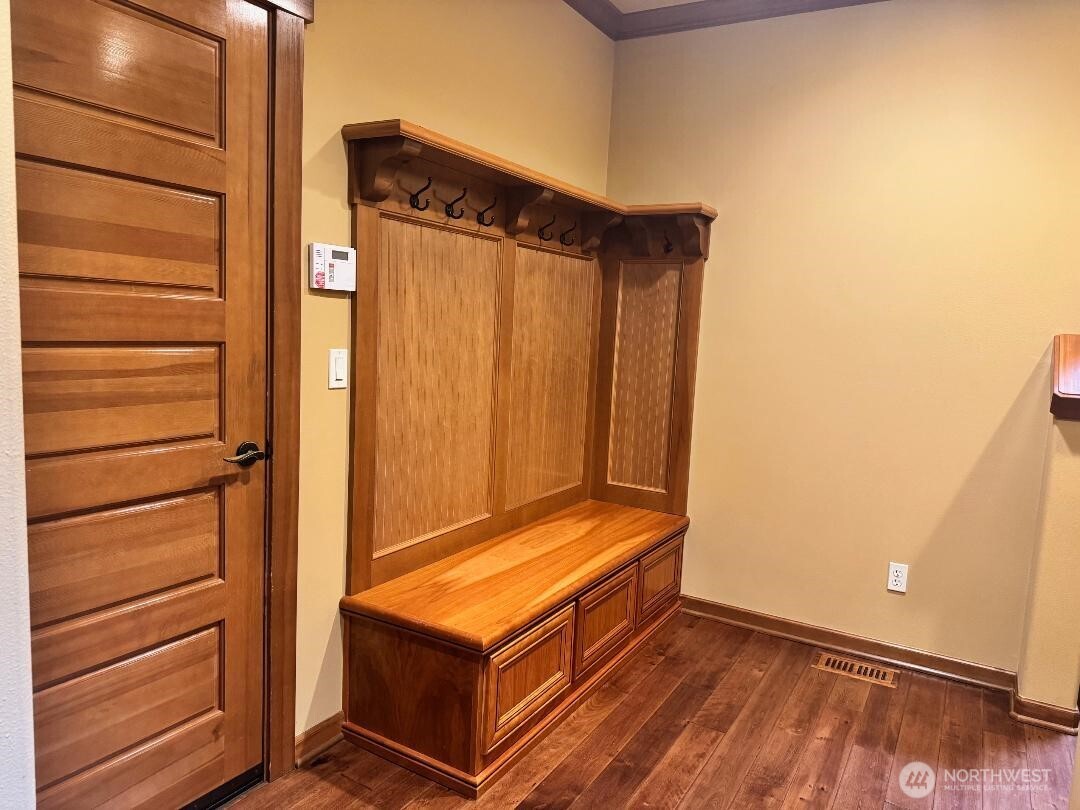 5012 112th Avenue NE