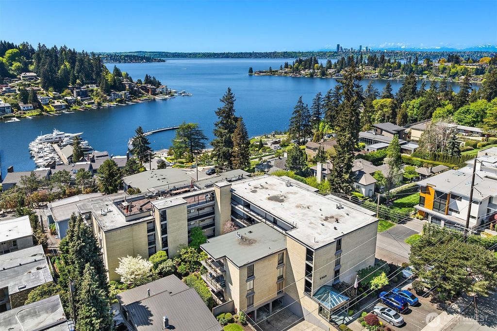 Photo of 9909 NE 1st Street #104, Bellevue, WA 98004 (MLS # 2503031)