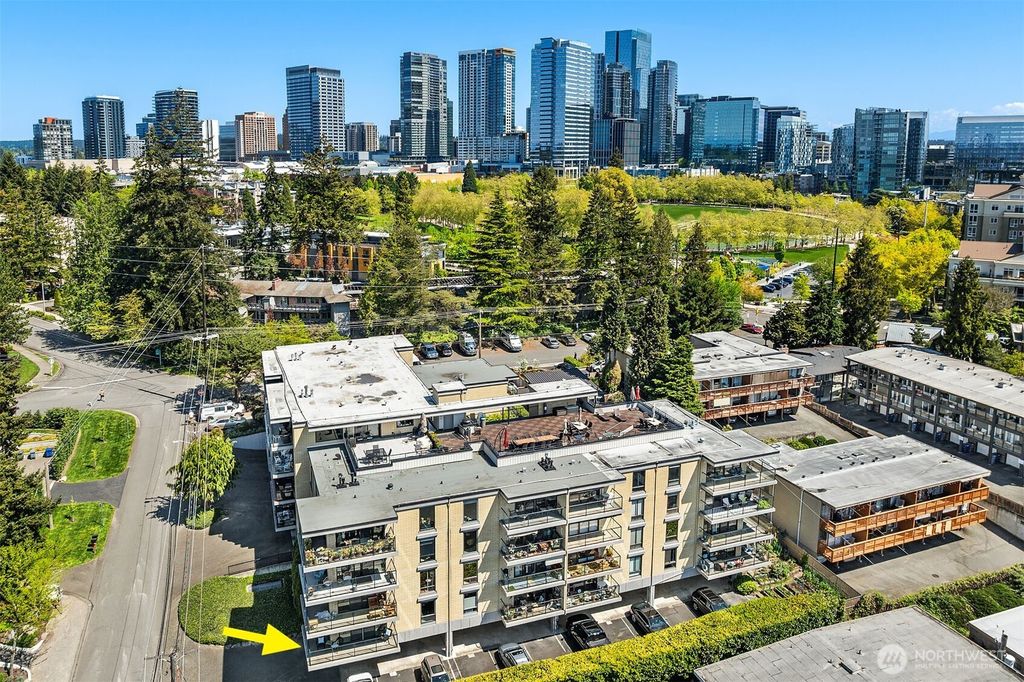 Photo of 9909 NE 1st Street #104, Bellevue, WA 98004 (MLS # 2503031)