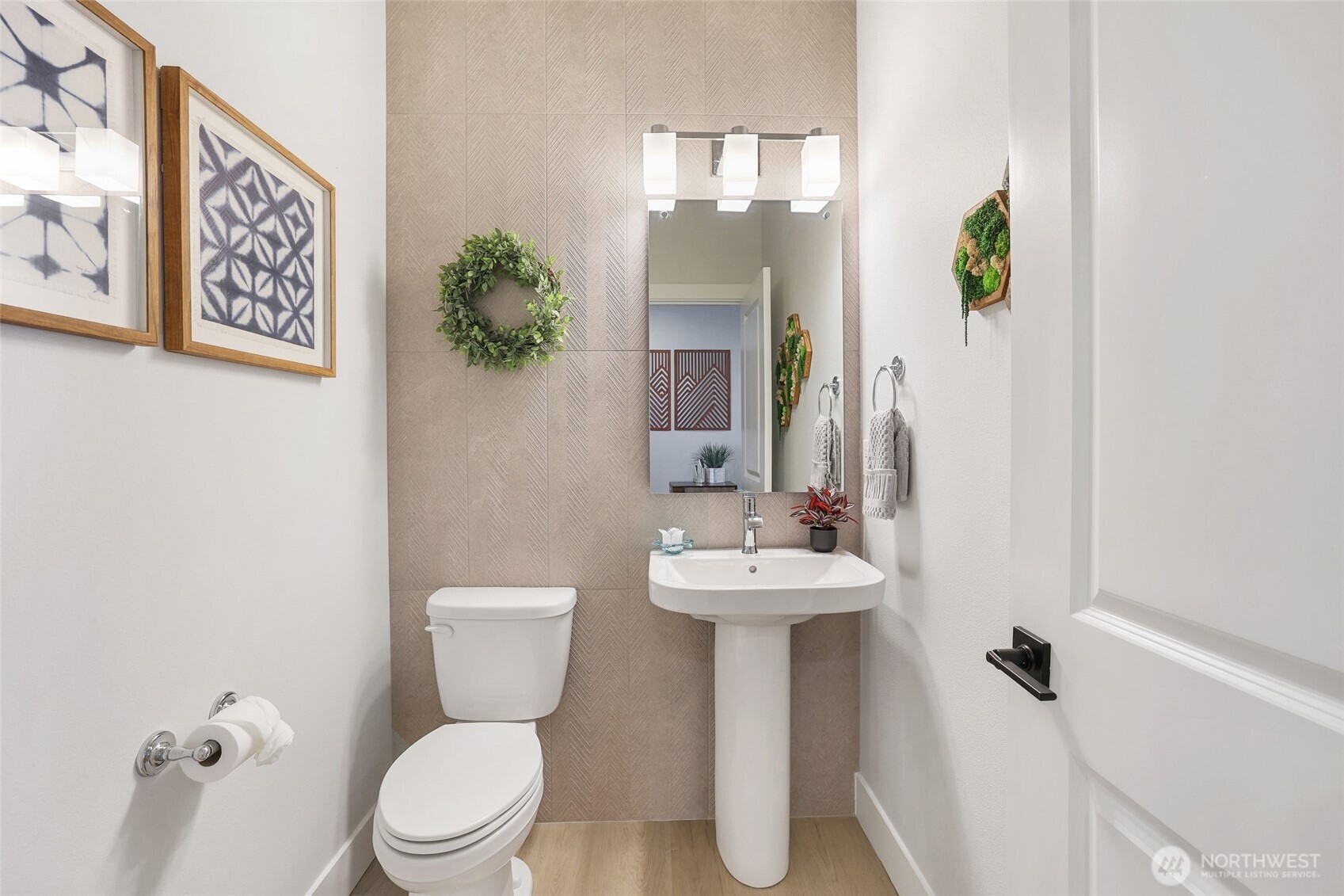 11003 71st Avenue Ct E