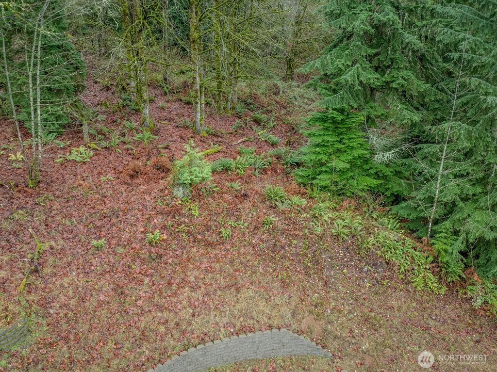 Photo of 6055 175th Court SE, Bellevue, WA 98006 (MLS # 2463104)