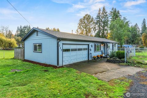 Photo of 217 Red Row Road, Kelso, WA 98626 (MLS # 2451749)
