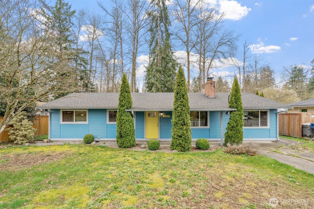 Photo of 16035 126 Avenue SE, Renton, WA 98058 (MLS # 2350013)