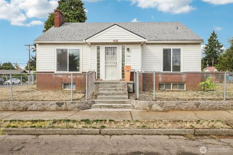 Photo of 600 E 38th Street, Vancouver, WA 98663 (MLS # 2440375)