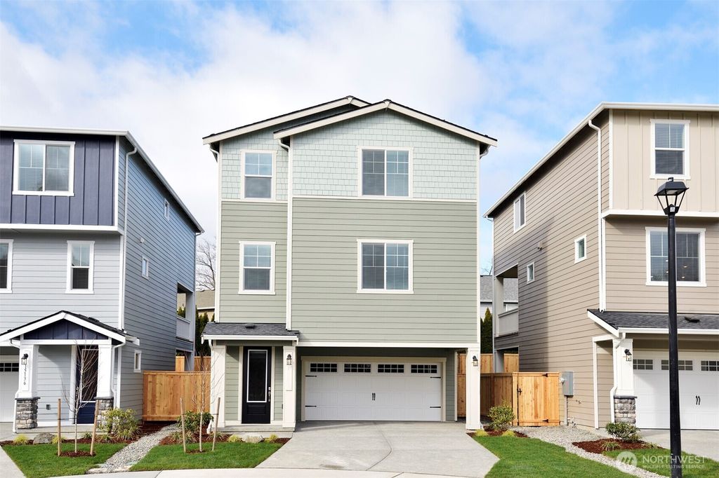 Photo of 15124 87th Place E, Puyallup, WA 98375 (MLS # 2509567)