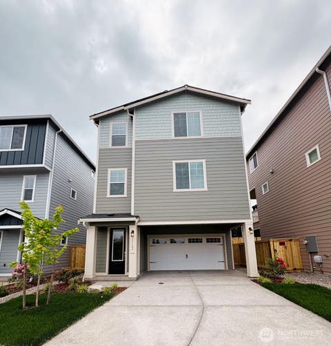 Photo of 15124 87th Place E, Puyallup, WA 98375 (MLS # 2509567)