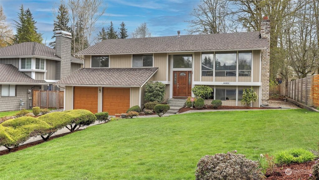 Photo of 16225 SE 174th Street, Renton, WA 98058 (MLS # 2060866)