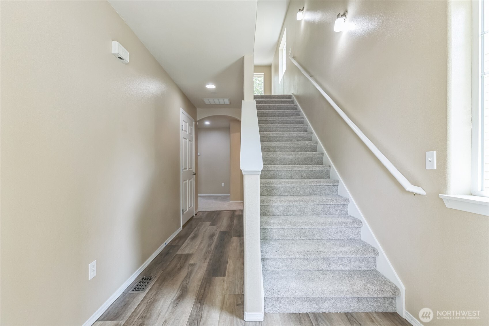 323 Helen Street