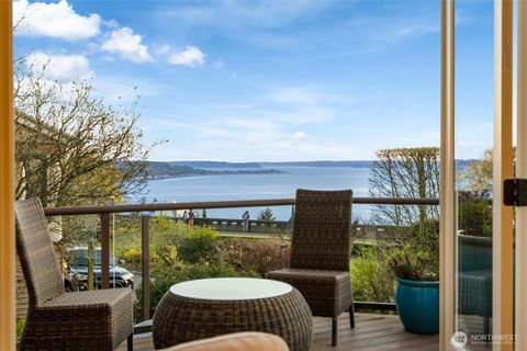 Photo of 1223 7th Avenue W, Seattle, WA 98119 (MLS # 2503450)