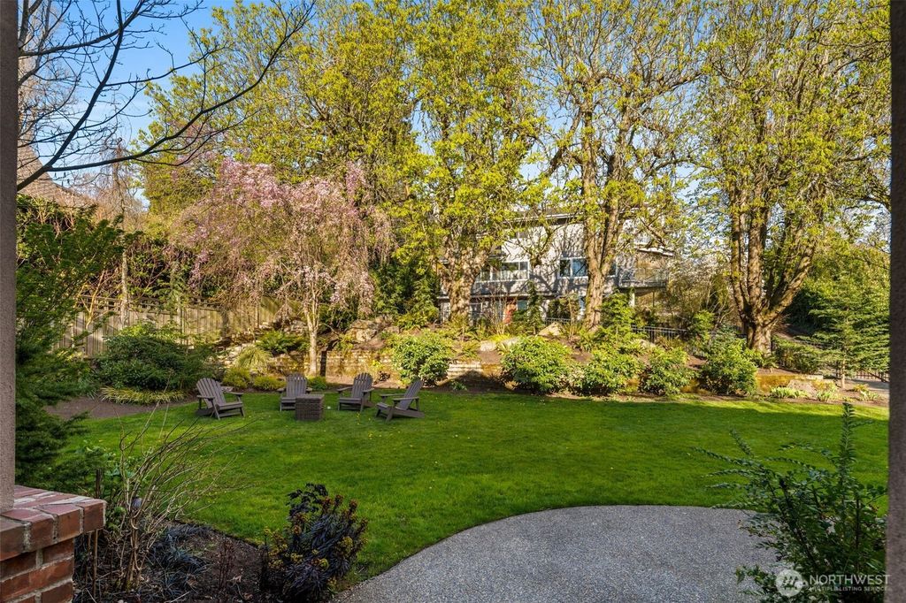 Photo of 1223 7th Avenue W, Seattle, WA 98119 (MLS # 2503450)