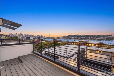 Photo of 2328 Franklin Avenue E #G, Seattle, WA 98102 (MLS # 2588637)