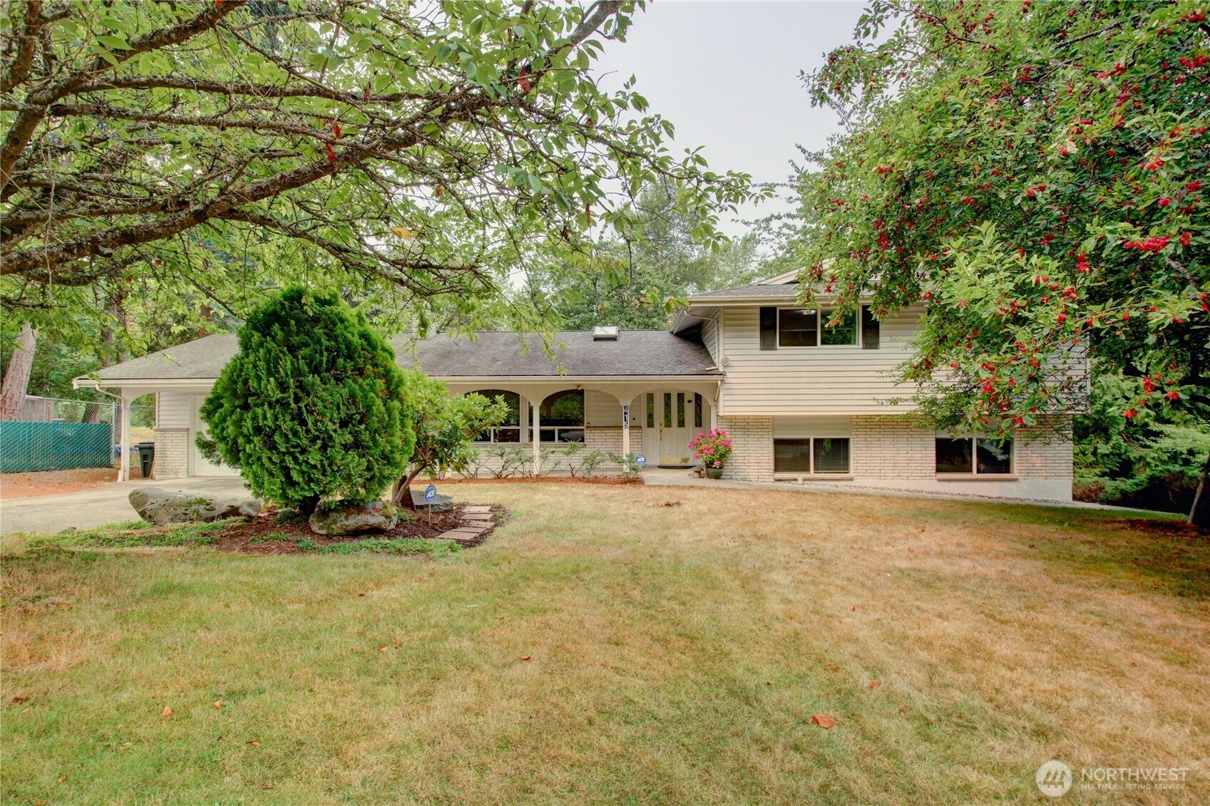 415 Manito Drive