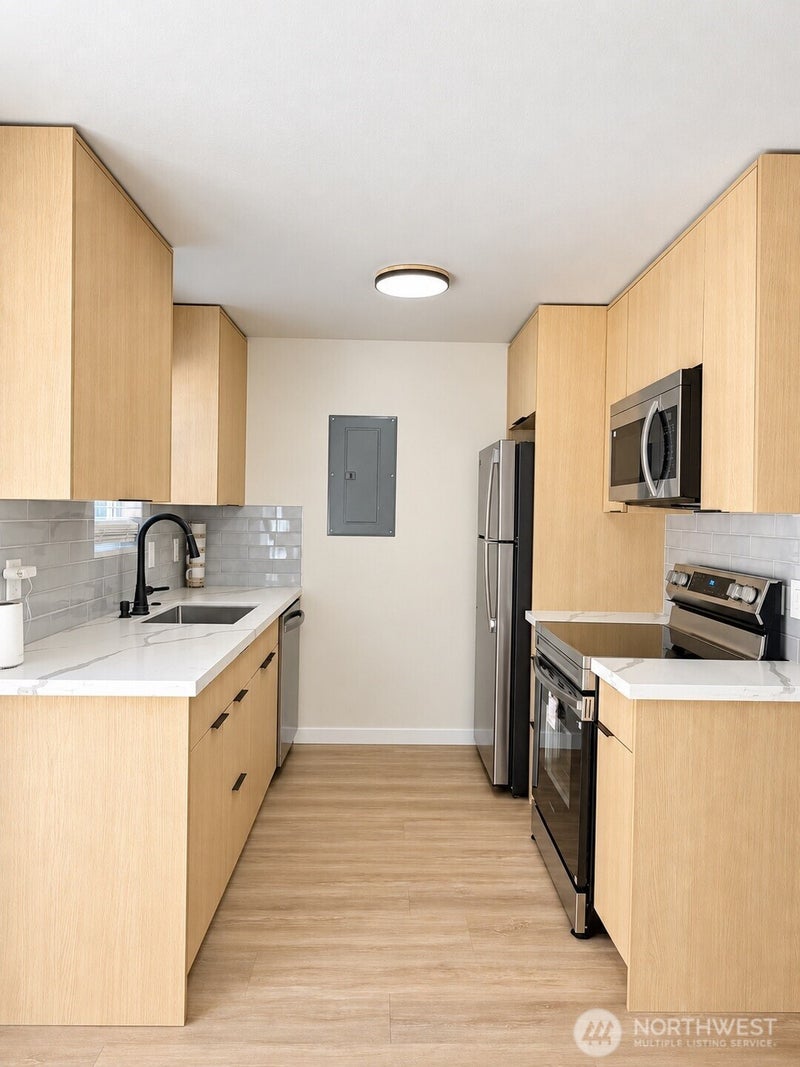 1220 N 137th Street 3