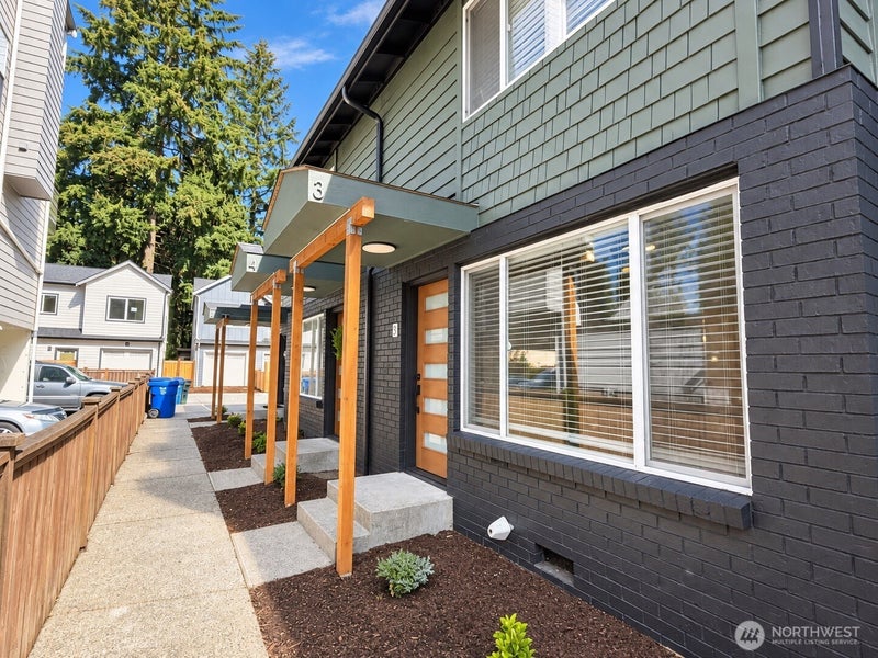 1220 N 137th Street 3