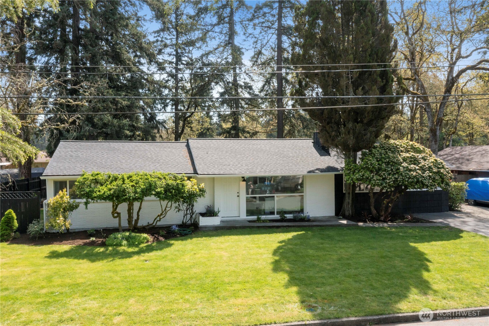 8518 Mount Tacoma Dr SW