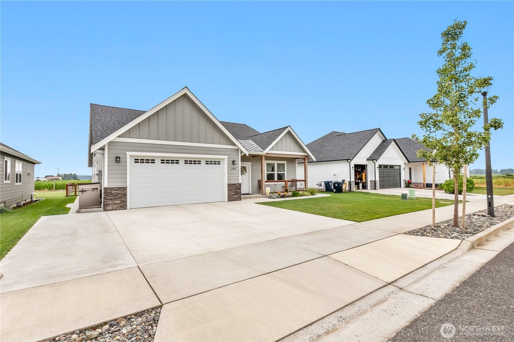 Photo of 2068 Bowfin Way, Lynden, WA 98264 (MLS # 2523309)