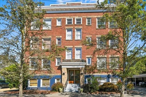 Photo of 756 Broadway Avenue E #202, Seattle, WA 98102 (MLS # 2568694)