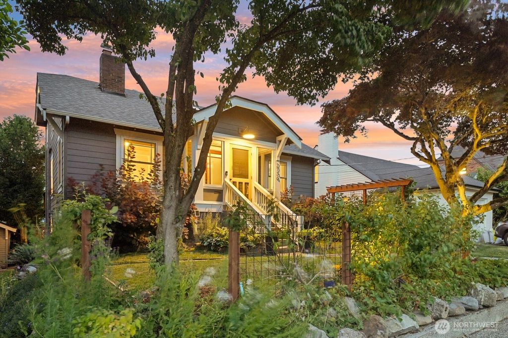 Photo of 2736 37th Avenue SW, Seattle, WA 98126 (MLS # 2398418)