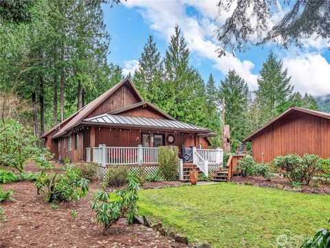102 Crescent Beach Drive Packwood WA 98361