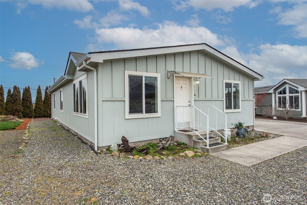 Photo of 713 W Heritage Loop, Sequim, WA 98382 (MLS # 2489290)