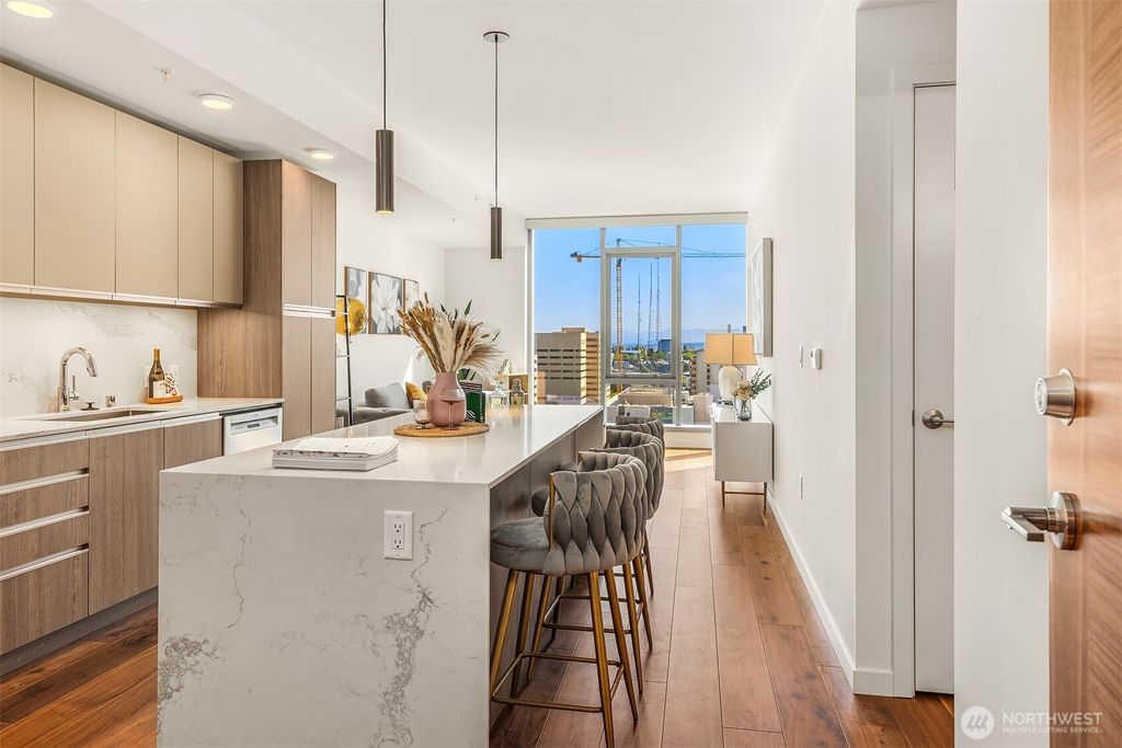 Photo of 800 Columbia Street #2007, Seattle, WA 98104 (MLS # 2333138)