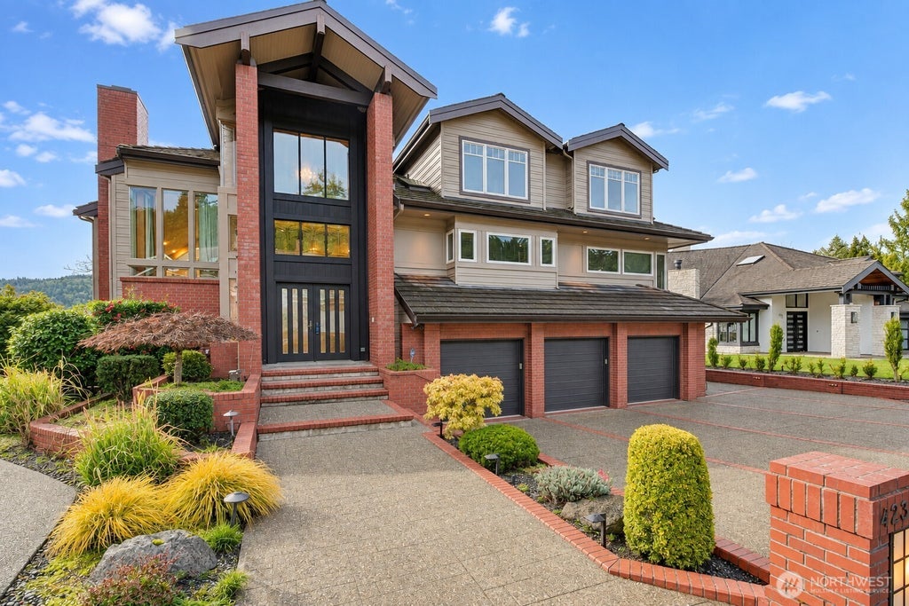 Photo of 4239 206th Avenue SE, Sammamish, WA 98075 (MLS # 2592056)