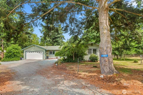 Photo of 584 W Wanamaker Road, Coupeville, WA 98239 (MLS # 2558476)