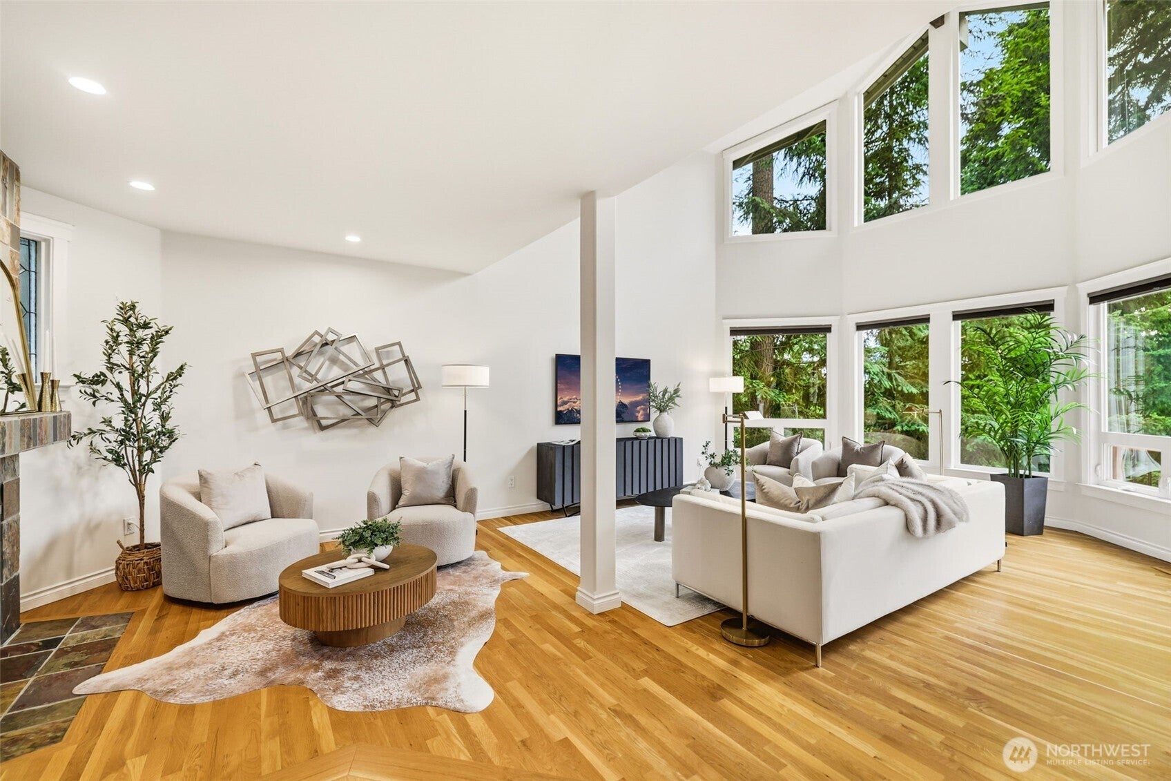 11113 NE 38th Place