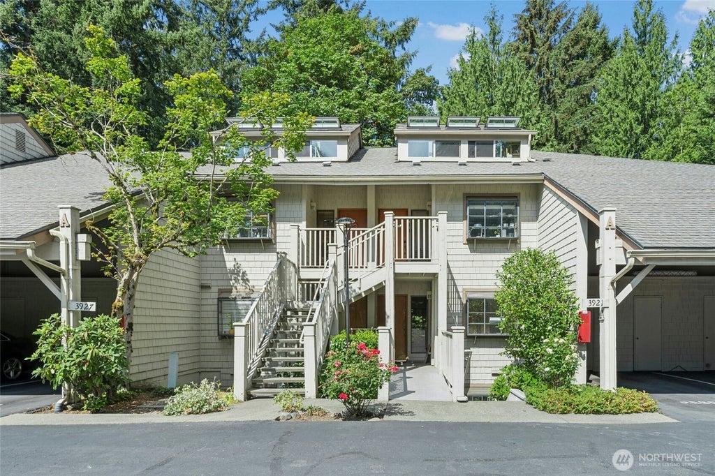 Photo of 3927 108th Avenue NE #A102, Bellevue, WA 98004 (MLS # 2576798)