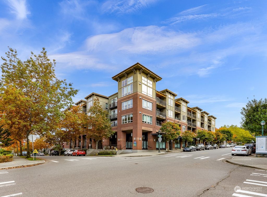 Photo of 1880 25th Avenue NE #N-209, Issaquah, WA 98029 (MLS # 2305016)