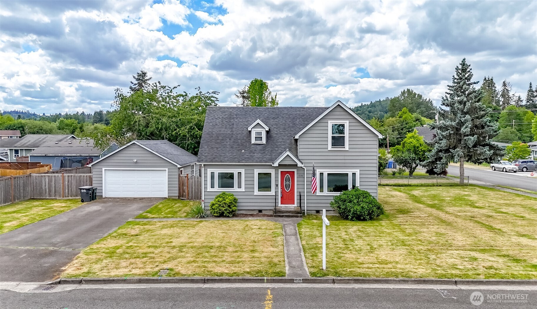 1220 9th Ave SW