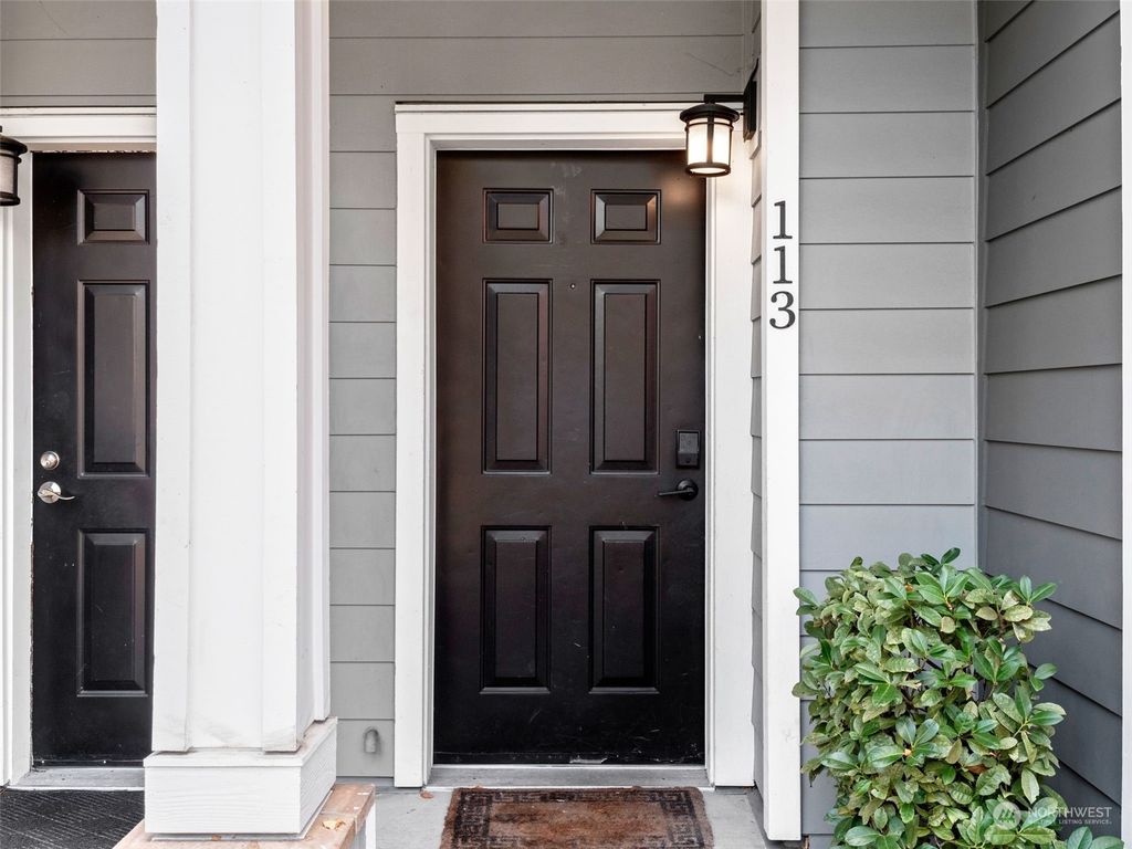 Photo of 16125 Juanita Woodinville Way NE #113, Bothell, WA 98011 (MLS # 2301925)