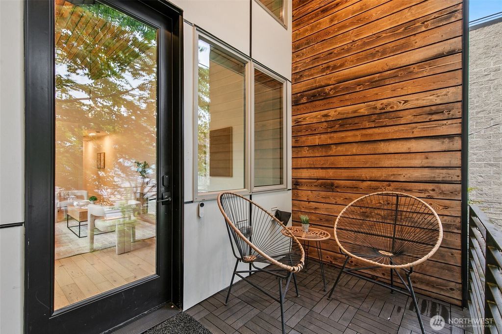 Photo of 6515 Ellis Avenue S, Seattle, WA 98108 (MLS # 2512791)