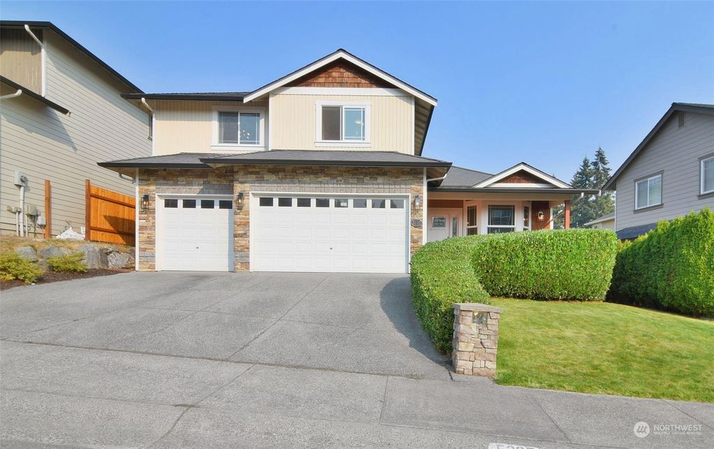 Photo of 5227 115th Street SE, Everett, WA 98208 (MLS # 2005609)