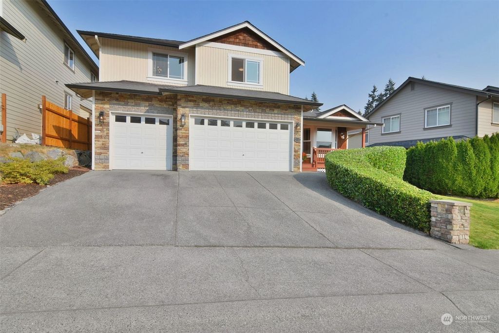 Photo of 5227 115th Street SE, Everett, WA 98208 (MLS # 2005609)