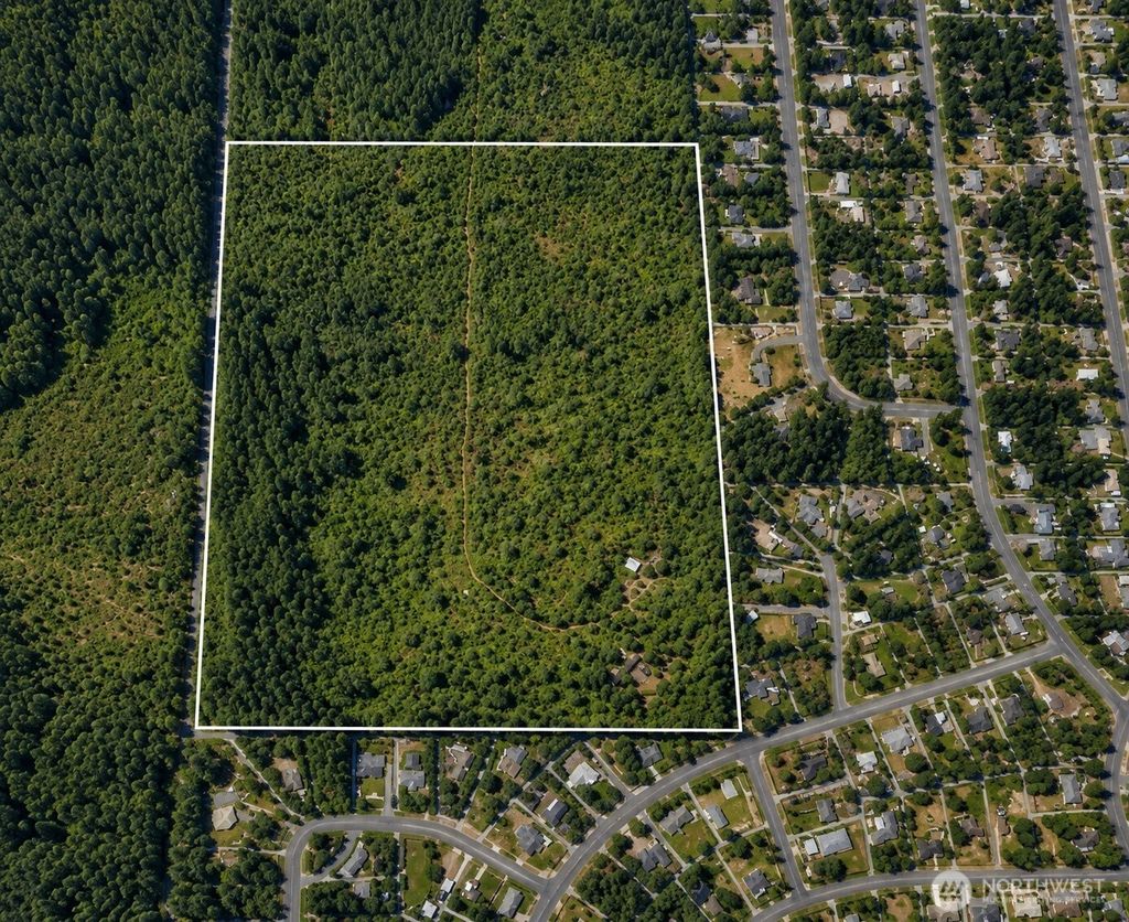 Photo of 12426 NE Philip Drive S, Kingston, WA 98346 (MLS # 2524425)