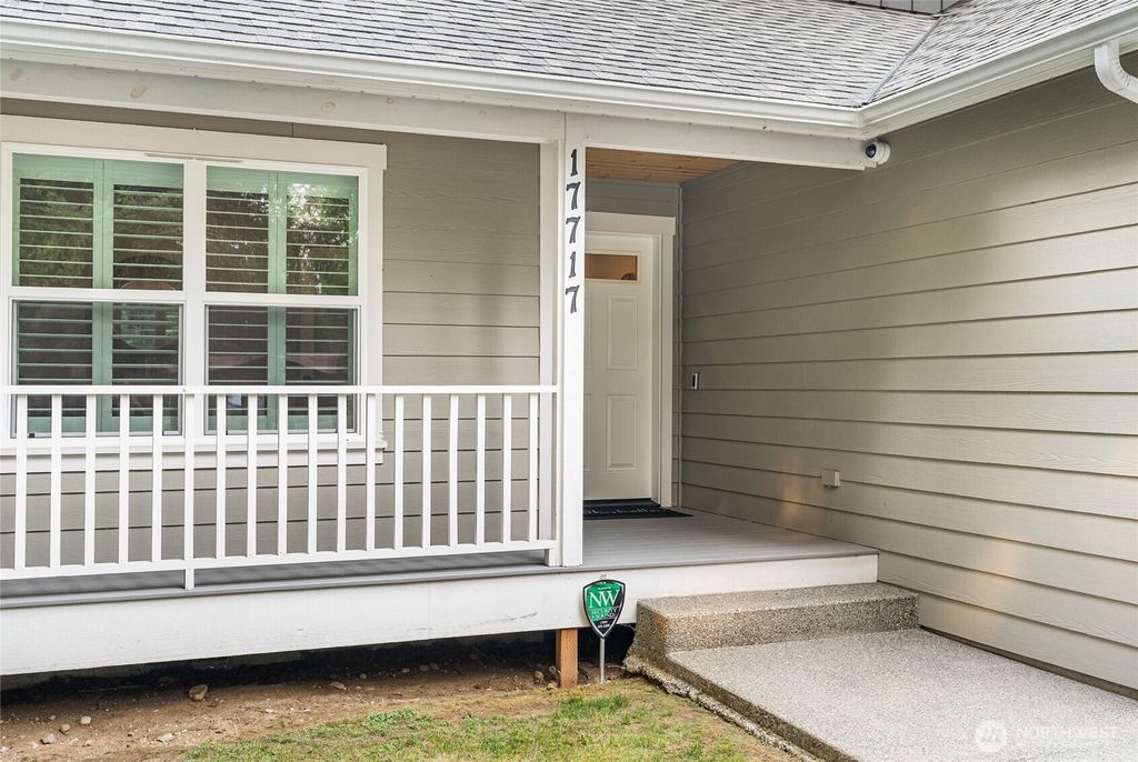 Photo of 17717 Robinhood Lane, Snohomish, WA 98290 (MLS # 2420979)
