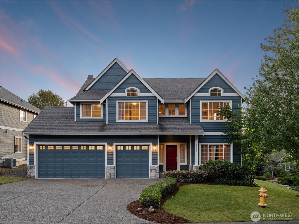 Photo of 11633 SE 76th Court, Newcastle, WA 98056 (MLS # 2551719)