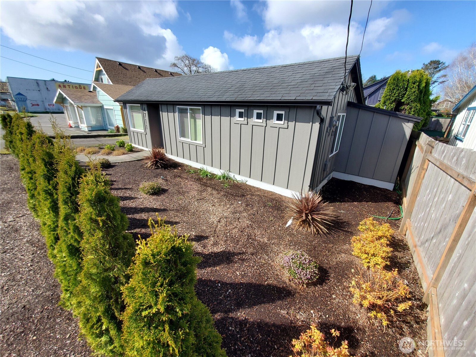 Listing image 6