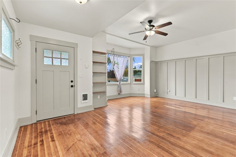 209 E Capitol Avenue