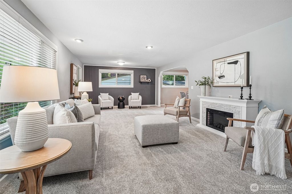 Photo of 1515 213th Place SW, Lynnwood, WA 98036 (MLS # 2541586)