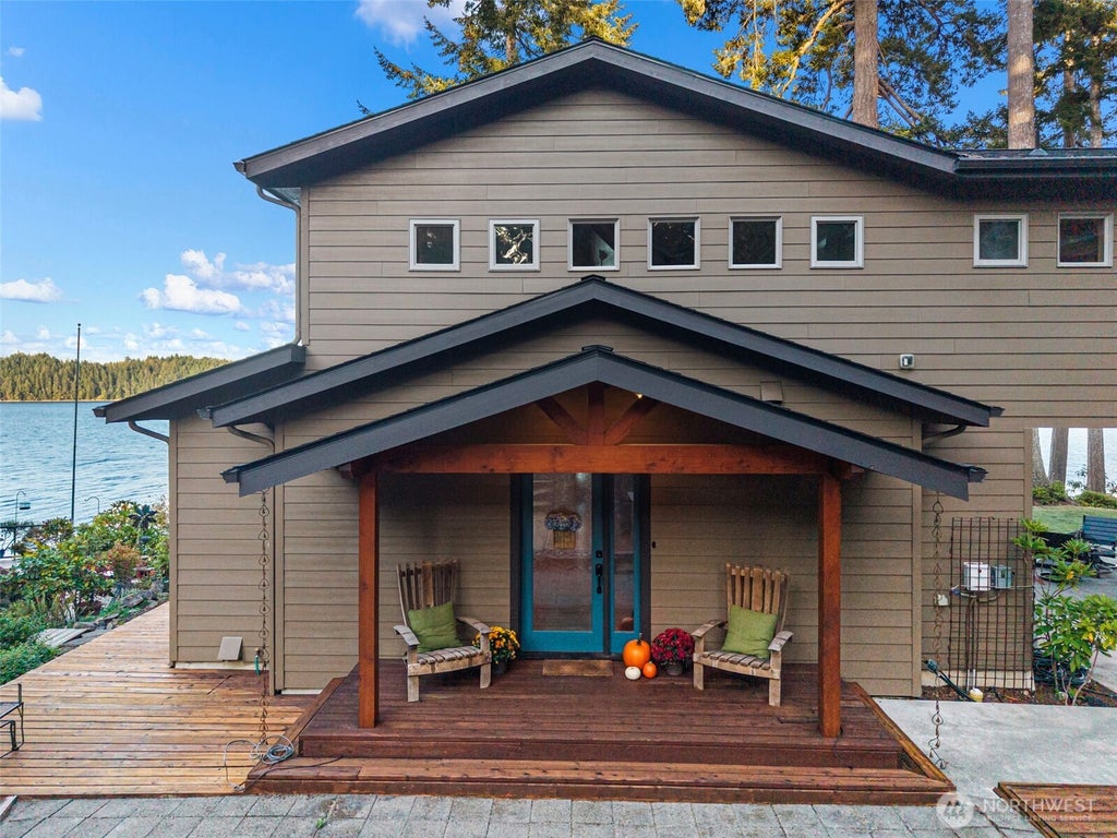 Photo of 161 Canal Lane, Brinnon, WA 98320 (MLS # 2587418)