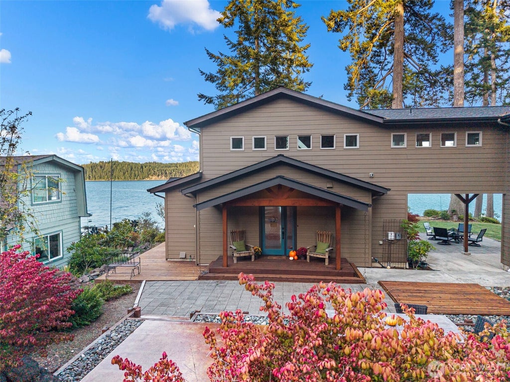 Photo of 161 Canal Lane, Brinnon, WA 98320 (MLS # 2587418)