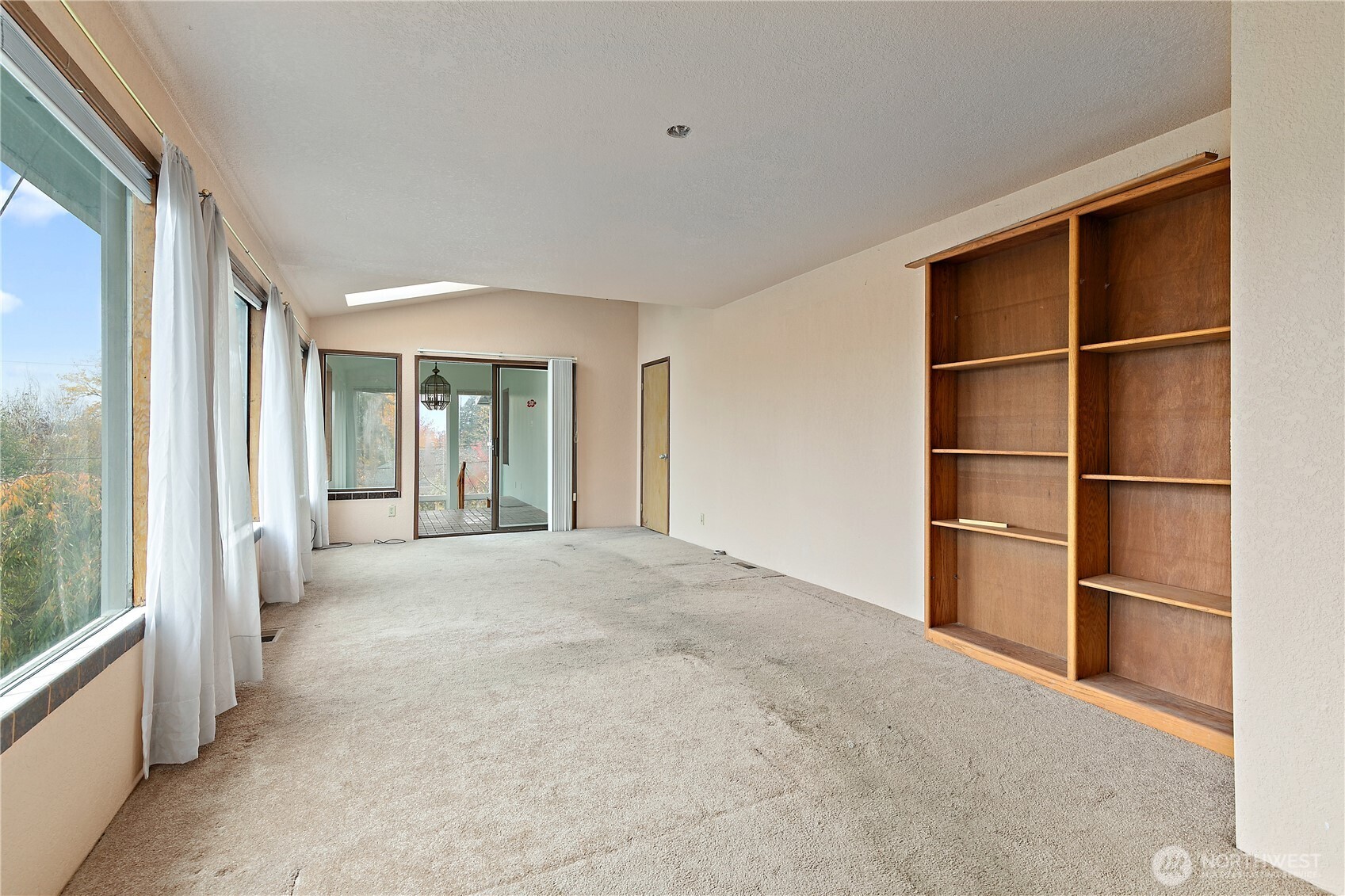 620 Central Street SE