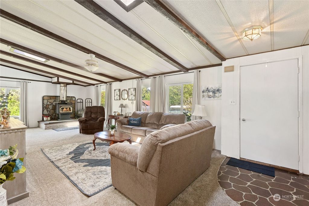 Photo of 11126 87th Avenue NE, Marysville, WA 98271 (MLS # 2067468)