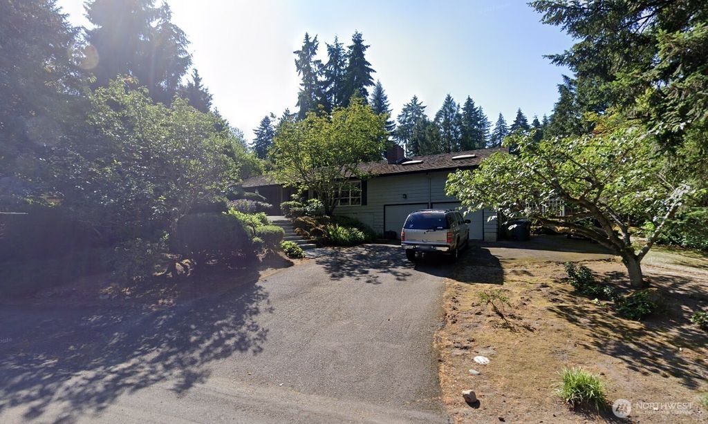 Photo of 9615 NE 34th Street, Bellevue, WA 98004 (MLS # 2417954)